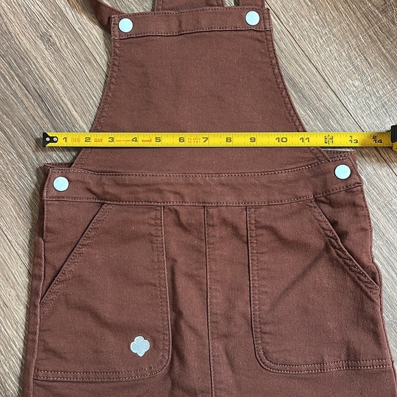 Girl Scout Brownie Lot- Binder, Badge Magic, World of Girls, Jumper & Sweater - Picture 12 of 15